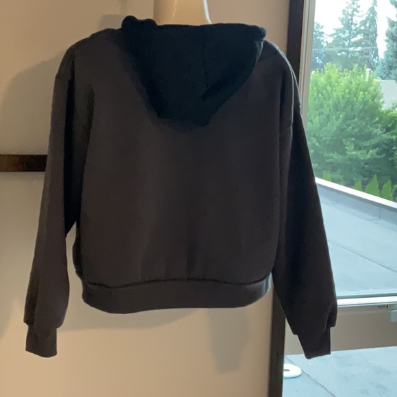 Black and gray hoodie/cardigan with pockets - Picture 4 of 9